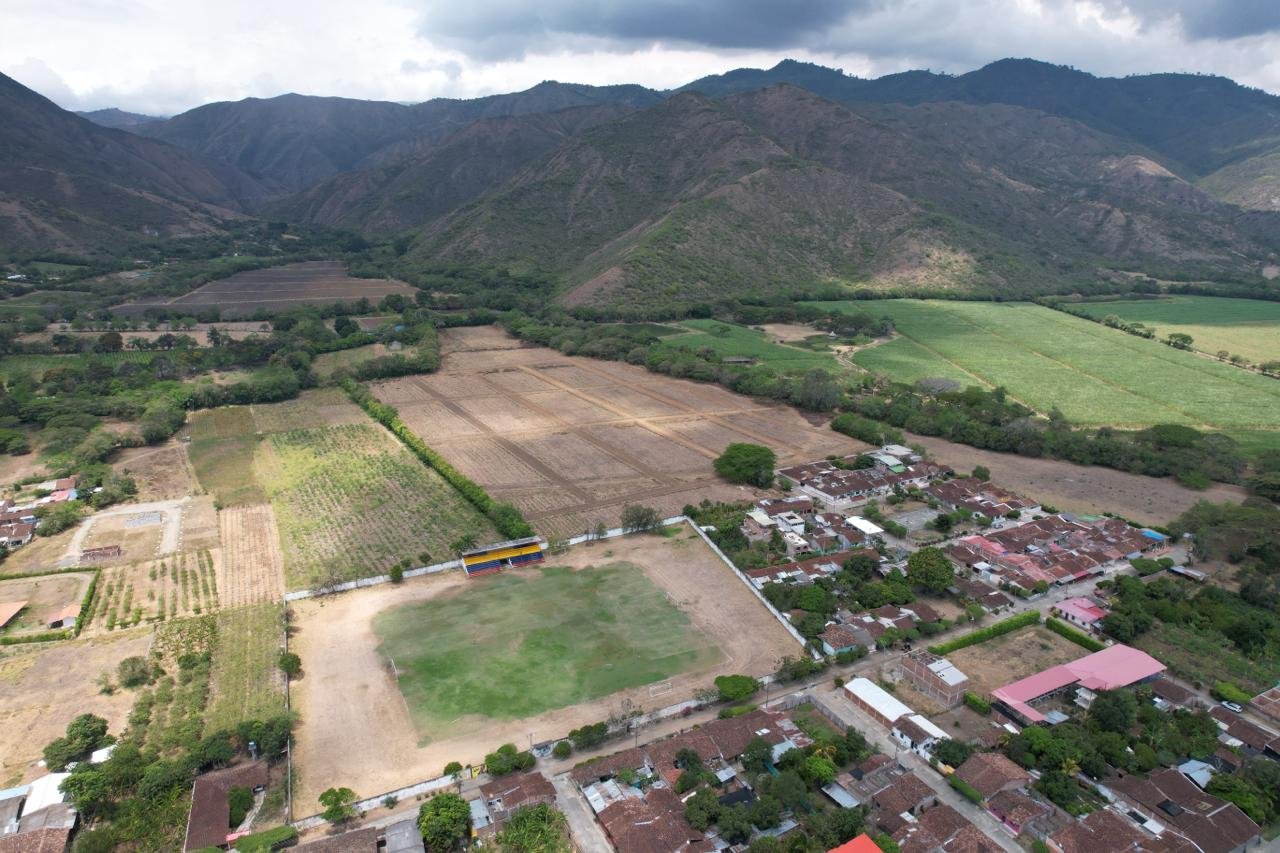 LOTES URBANOS BOLIVAR VALLE